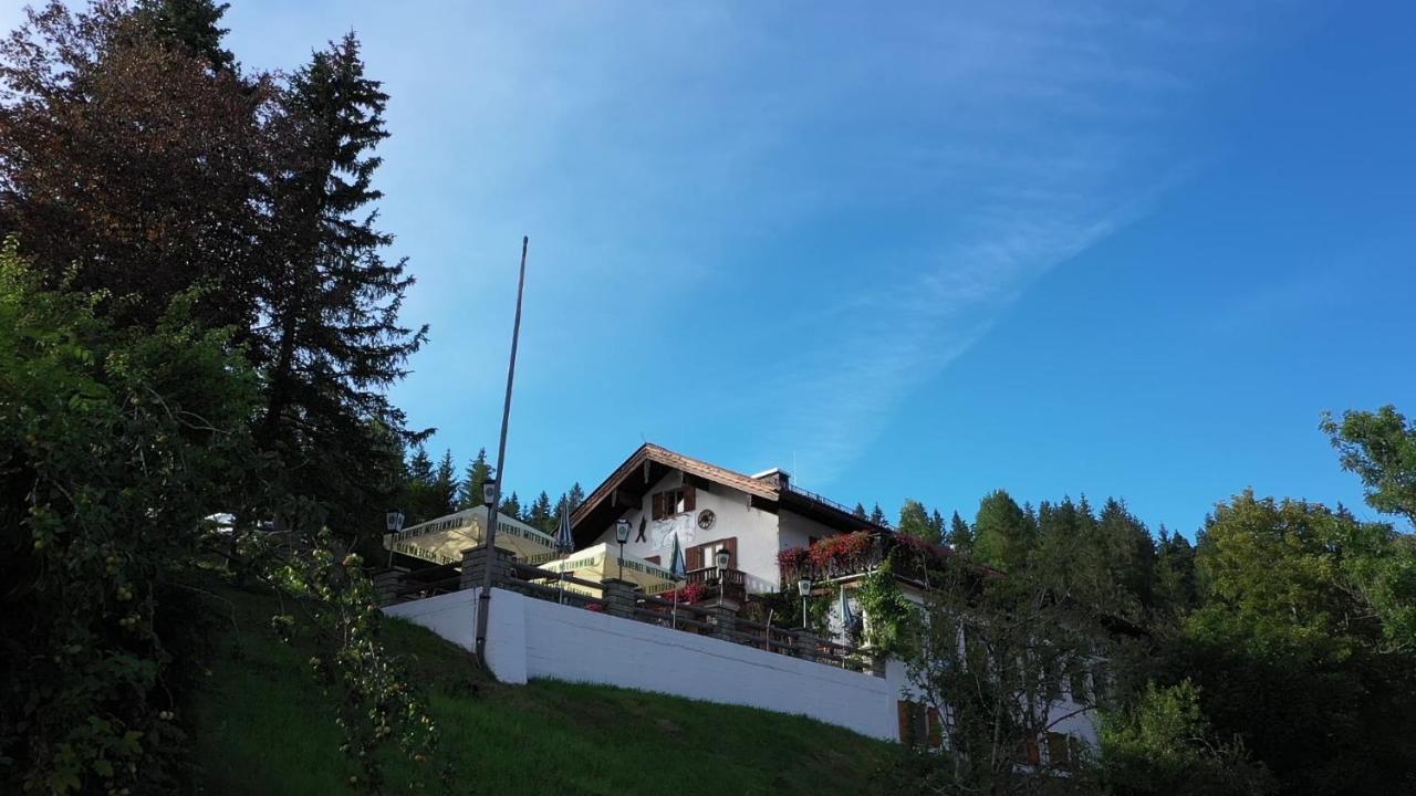 Berggasthof Karntner Alm Hotel Mittenwald Exterior photo